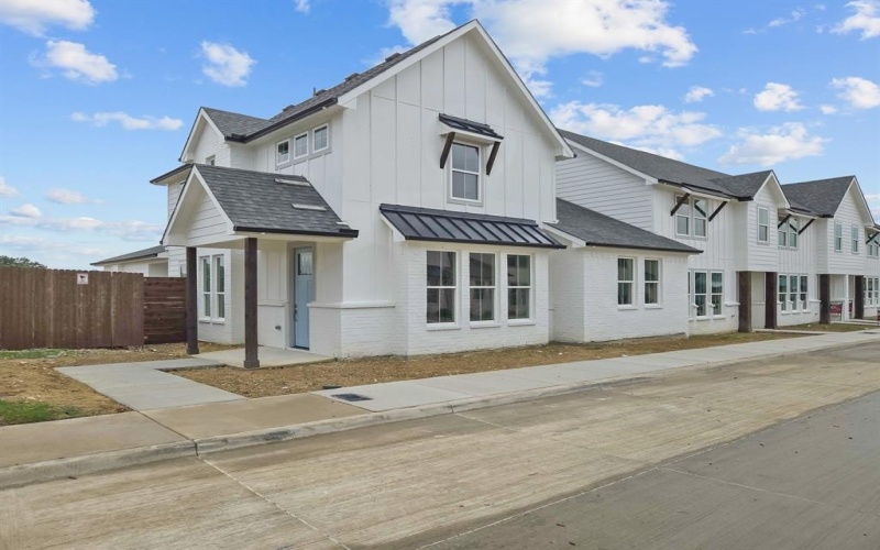 4 Units Thorncrown Lane, Fort Worth, TX 76179, ,Residential Multi Family,For Sale,4 Units Thorncrown Lane,20816383