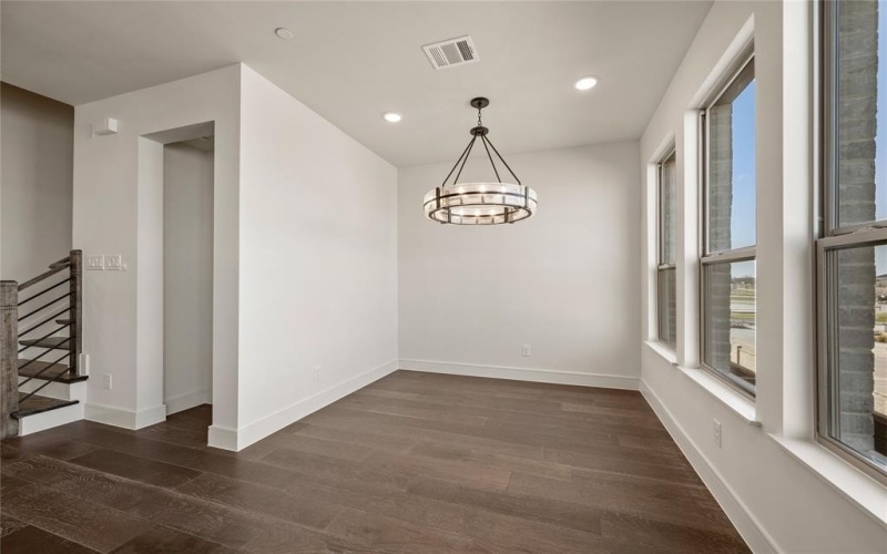 1345 Linkside Drive, Irving, TX 75038, 3 Bedrooms Bedrooms, ,3 BathroomsBathrooms,Residential,For Sale,1345 Linkside Drive,20812626