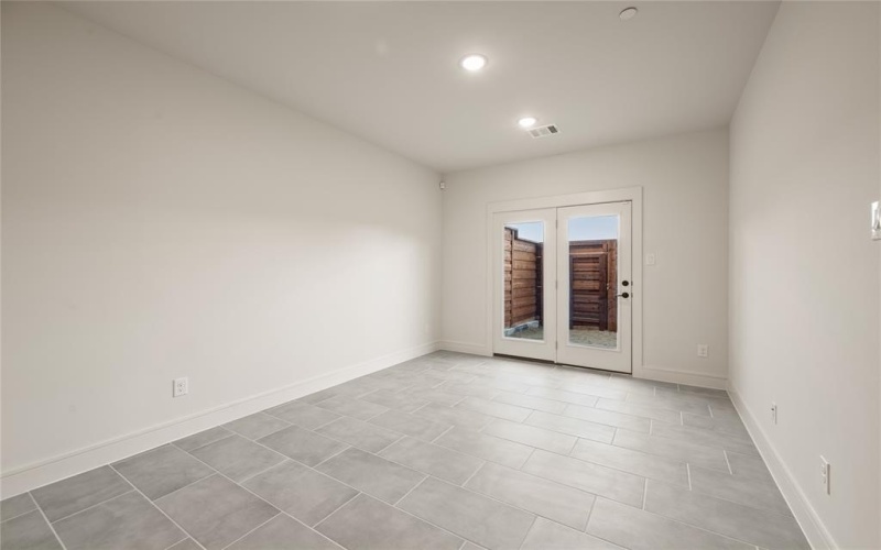 1345 Linkside Drive, Irving, TX 75038, 3 Bedrooms Bedrooms, ,3 BathroomsBathrooms,Residential,For Sale,1345 Linkside Drive,20812626