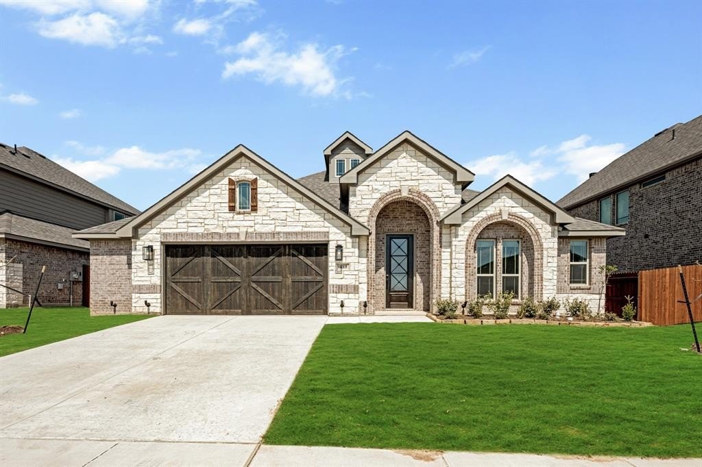 489 Red Maple Road, Waxahachie, TX 75165, 4 Bedrooms Bedrooms, ,3 BathroomsBathrooms,Residential,For Sale,489 Red Maple Road,20816516