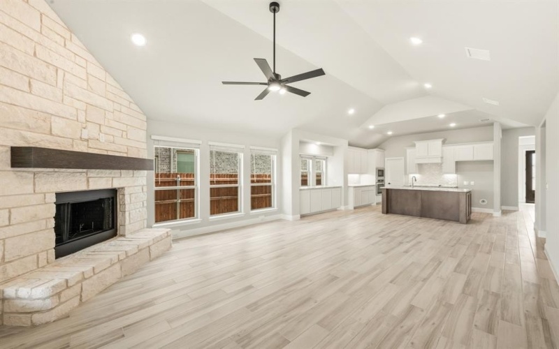 489 Red Maple Road, Waxahachie, TX 75165, 4 Bedrooms Bedrooms, ,3 BathroomsBathrooms,Residential,For Sale,489 Red Maple Road,20816516