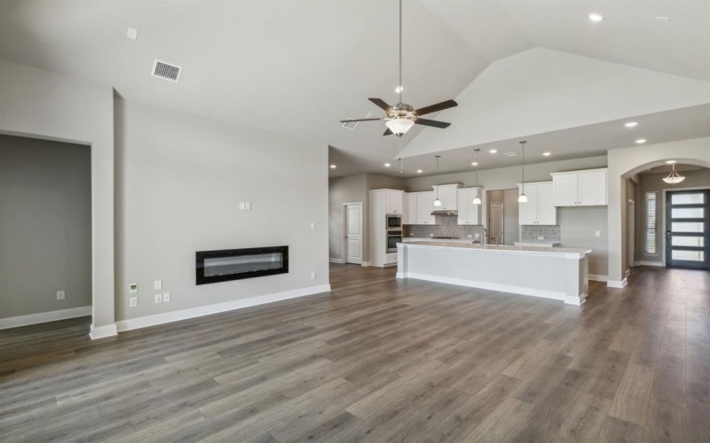 679 Cherry Bark Trail, Waxahachie, TX 75165, 4 Bedrooms Bedrooms, ,3 BathroomsBathrooms,Residential,For Sale,679 Cherry Bark Trail,20812953