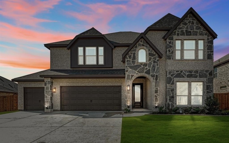 136 Fireberry Drive, Glenn Heights, TX 75154, 5 Habitaciones Habitaciones , ,5 BañosBaños,Residential,En Venta,136 Fireberry Drive,20813256
