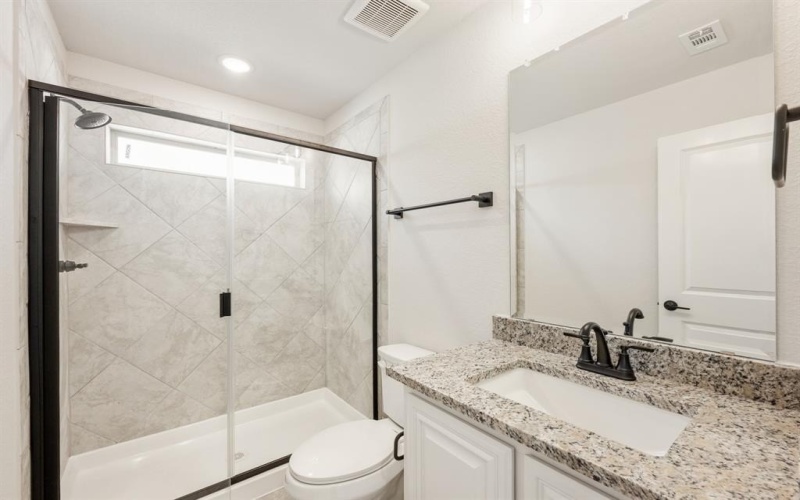 136 Fireberry Drive, Glenn Heights, TX 75154, 5 Habitaciones Habitaciones , ,5 BañosBaños,Residential,En Venta,136 Fireberry Drive,20813256