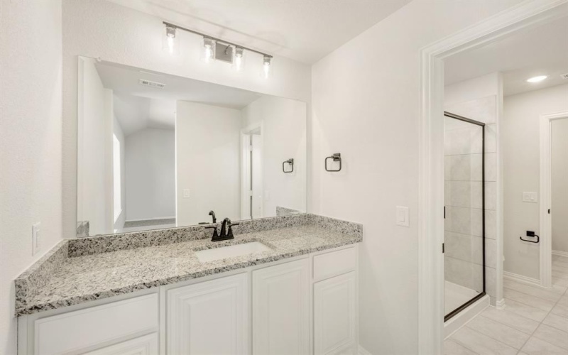 136 Fireberry Drive, Glenn Heights, TX 75154, 5 Habitaciones Habitaciones , ,5 BañosBaños,Residential,En Venta,136 Fireberry Drive,20813256