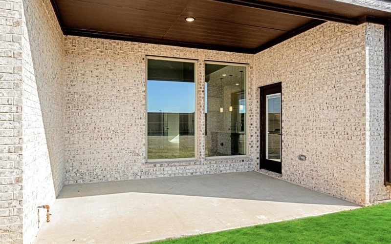 136 Fireberry Drive, Glenn Heights, TX 75154, 5 Habitaciones Habitaciones , ,5 BañosBaños,Residential,En Venta,136 Fireberry Drive,20813256