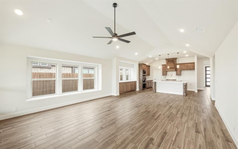 144 Fireberry Drive, Glenn Heights, TX 75154, 4 Bedrooms Bedrooms, ,2 BathroomsBathrooms,Residential,For Sale,144 Fireberry Drive,20813294