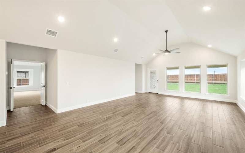 144 Fireberry Drive, Glenn Heights, TX 75154, 4 Bedrooms Bedrooms, ,2 BathroomsBathrooms,Residential,For Sale,144 Fireberry Drive,20813294