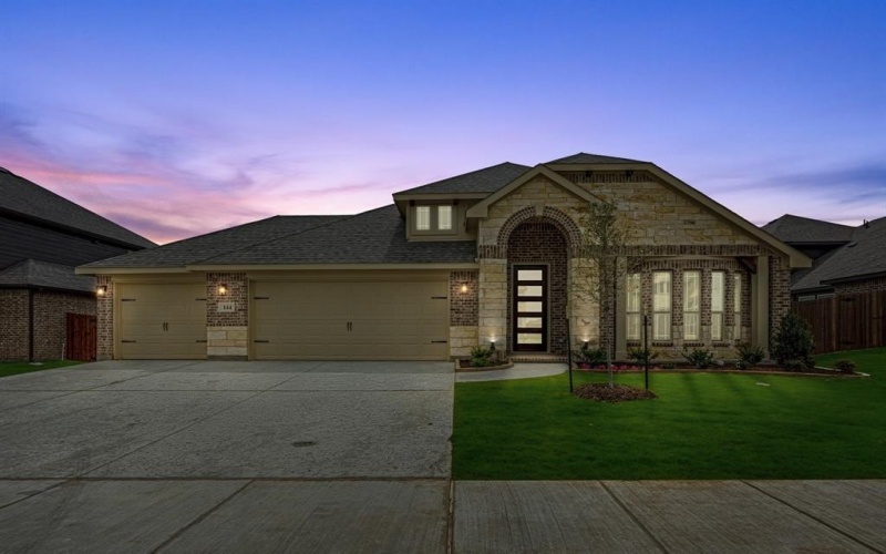 144 Fireberry Drive, Glenn Heights, TX 75154, 4 Bedrooms Bedrooms, ,2 BathroomsBathrooms,Residential,For Sale,144 Fireberry Drive,20813294