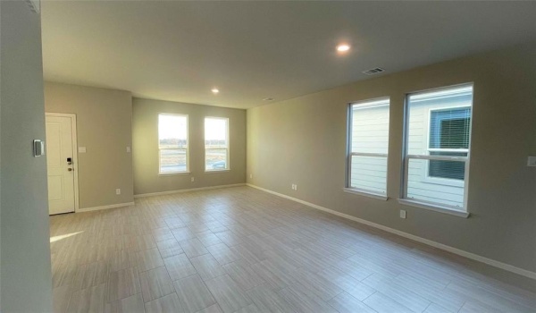 3113 STRAWBERRY FARM Lane, Fort Worth, TX 76140, 3 Bedrooms Bedrooms, ,2 BathroomsBathrooms,Residential,For Sale,3113 STRAWBERRY FARM Lane,20809851