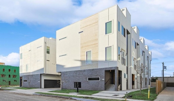 2804 Weisenberger Street #249, Fort Worth, TX 76107, 2 Habitaciones Habitaciones , ,2 BañosBaños,Residential,En Venta,2804 Weisenberger Street,20810016