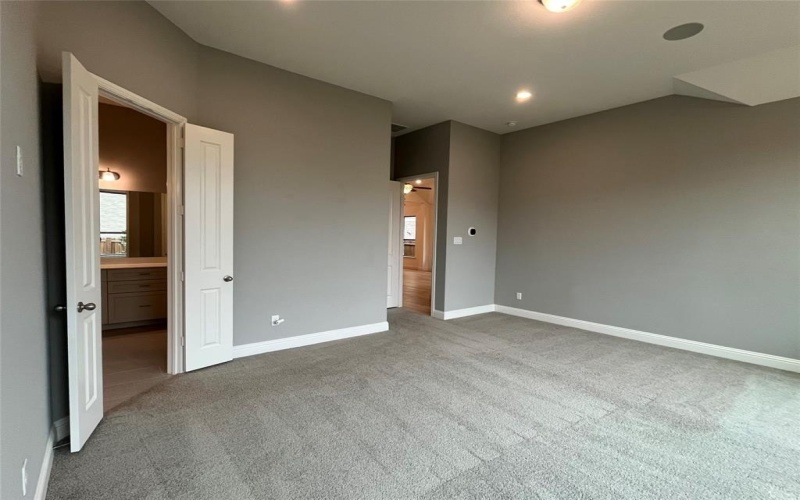 5529 Mountain Island Drive, Fort Worth, TX 76179, 3 Bedrooms Bedrooms, ,2 BathroomsBathrooms,Residential,For Sale,5529 Mountain Island Drive,20810051