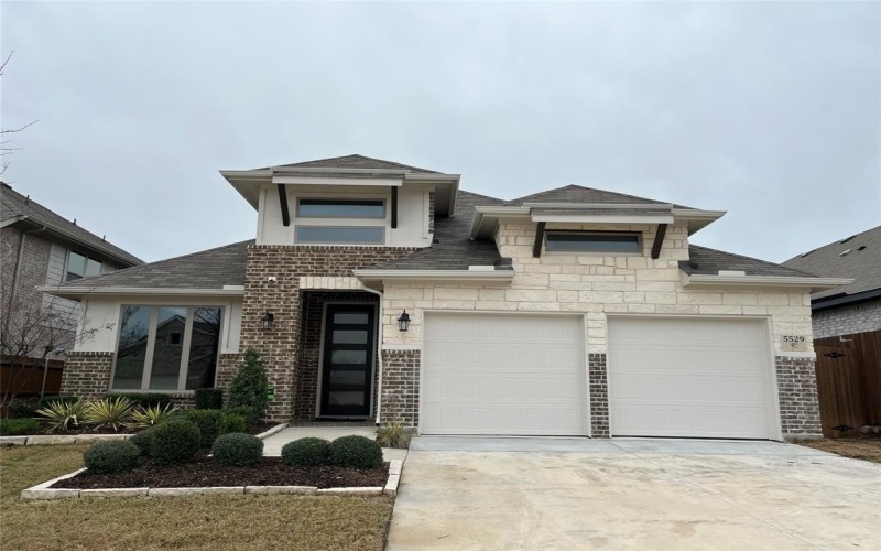 5529 Mountain Island Drive, Fort Worth, TX 76179, 3 Bedrooms Bedrooms, ,2 BathroomsBathrooms,Residential,For Sale,5529 Mountain Island Drive,20810051