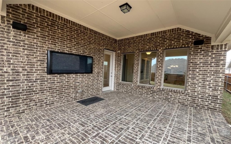 5529 Mountain Island Drive, Fort Worth, TX 76179, 3 Bedrooms Bedrooms, ,2 BathroomsBathrooms,Residential,For Sale,5529 Mountain Island Drive,20810051