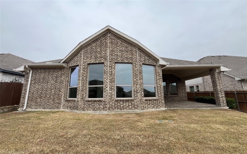5529 Mountain Island Drive, Fort Worth, TX 76179, 3 Bedrooms Bedrooms, ,2 BathroomsBathrooms,Residential,For Sale,5529 Mountain Island Drive,20810051