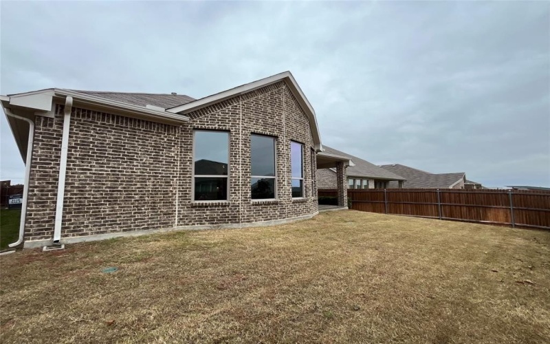 5529 Mountain Island Drive, Fort Worth, TX 76179, 3 Bedrooms Bedrooms, ,2 BathroomsBathrooms,Residential,For Sale,5529 Mountain Island Drive,20810051