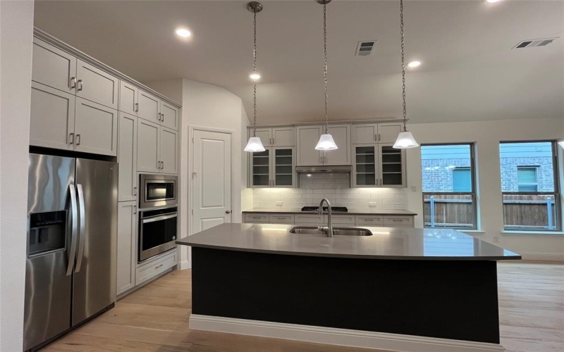 5529 Mountain Island Drive, Fort Worth, TX 76179, 3 Bedrooms Bedrooms, ,2 BathroomsBathrooms,Residential,For Sale,5529 Mountain Island Drive,20810051