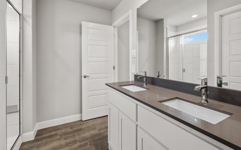 612 CAPSTONE Circle, Granbury, TX 76048, 3 Bedrooms Bedrooms, ,2 BathroomsBathrooms,Residential,For Sale,612 CAPSTONE Circle,20810054