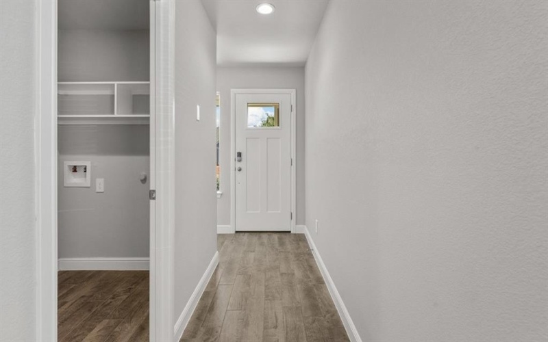612 CAPSTONE Circle, Granbury, TX 76048, 3 Bedrooms Bedrooms, ,2 BathroomsBathrooms,Residential,For Sale,612 CAPSTONE Circle,20810054