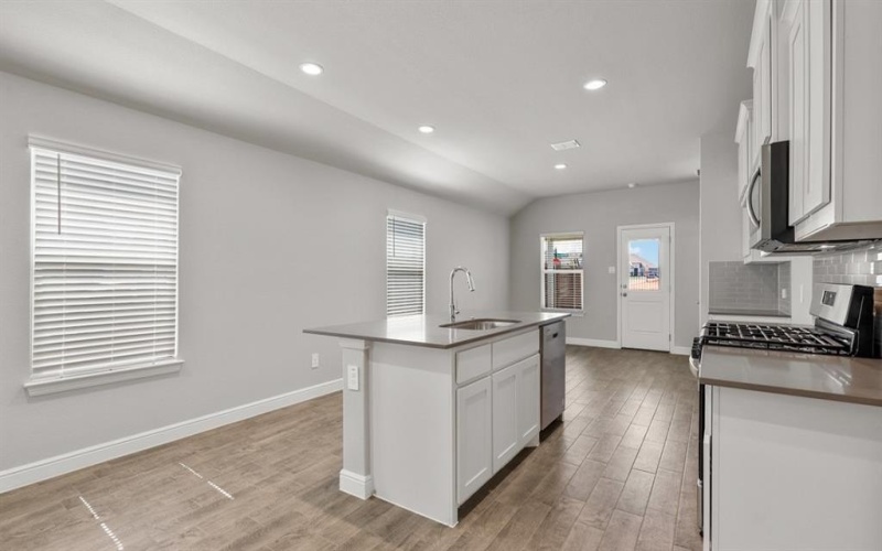 612 CAPSTONE Circle, Granbury, TX 76048, 3 Bedrooms Bedrooms, ,2 BathroomsBathrooms,Residential,For Sale,612 CAPSTONE Circle,20810054