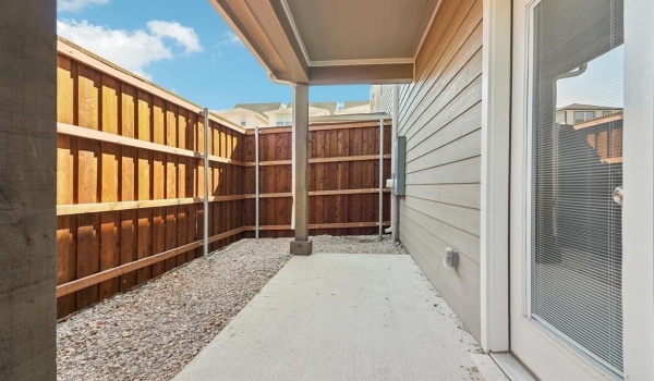 104 Samuel Street, Lewisville, TX 75057, 3 Bedrooms Bedrooms, ,3 BathroomsBathrooms,Residential,For Sale,104 Samuel Street,20810114
