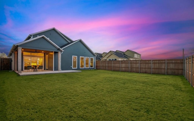 313 Rusk Street, Roanoke, TX 76262, 4 Bedrooms Bedrooms, ,3 BathroomsBathrooms,Residential,For Sale,313 Rusk Street,20813921