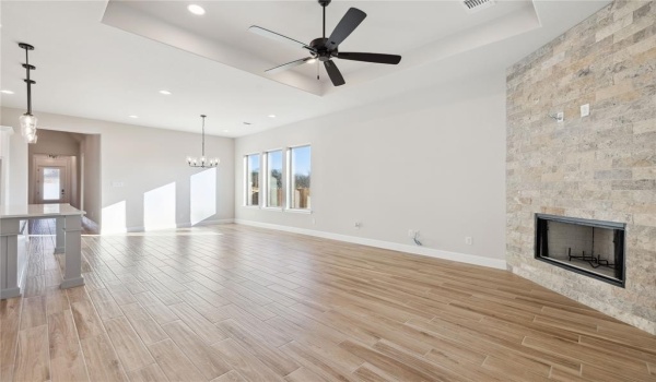 907 Boston Lane, River Oaks, TX 76114, 4 Bedrooms Bedrooms, ,3 BathroomsBathrooms,Residential,For Sale,907 Boston Lane,20810597