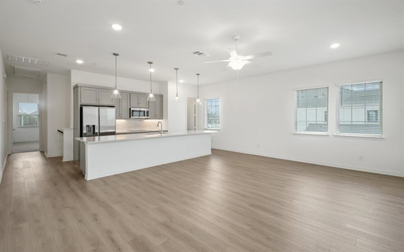 2402 Bulin Drive, Mansfield, TX 76063, 3 Habitaciones Habitaciones , ,2 BañosBaños,Residential,En Venta,2402 Bulin Drive,20810617