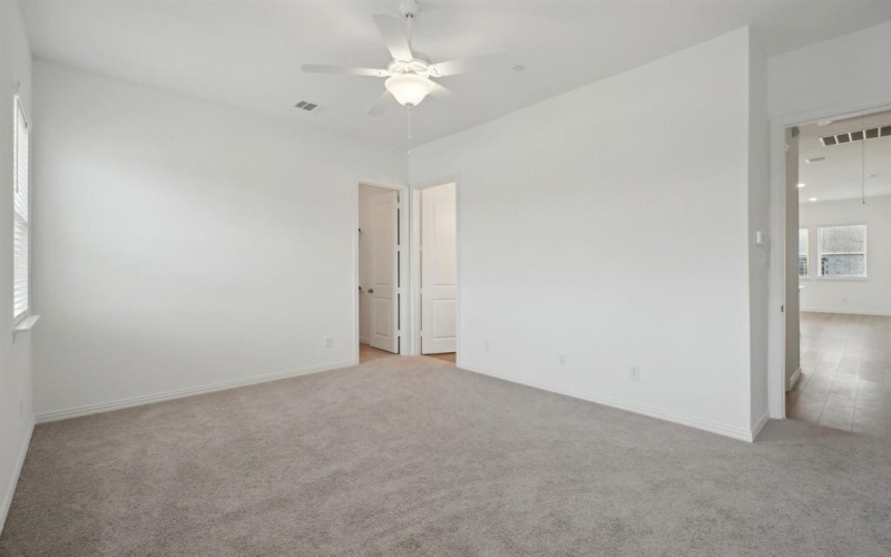 2402 Bulin Drive, Mansfield, TX 76063, 3 Habitaciones Habitaciones , ,2 BañosBaños,Residential,En Venta,2402 Bulin Drive,20810617