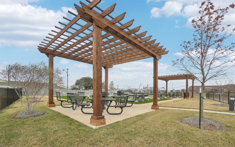 2402 Bulin Drive, Mansfield, TX 76063, 3 Habitaciones Habitaciones , ,2 BañosBaños,Residential,En Venta,2402 Bulin Drive,20810617