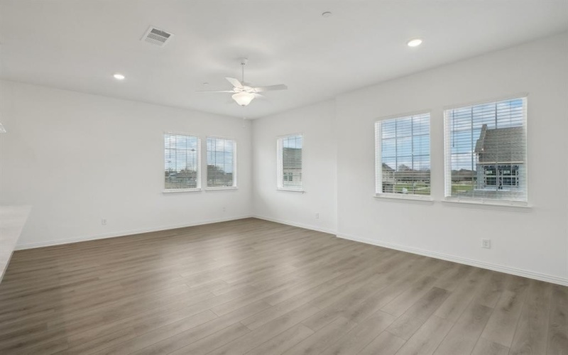 2402 Bulin Drive, Mansfield, TX 76063, 3 Habitaciones Habitaciones , ,2 BañosBaños,Residential,En Venta,2402 Bulin Drive,20810617
