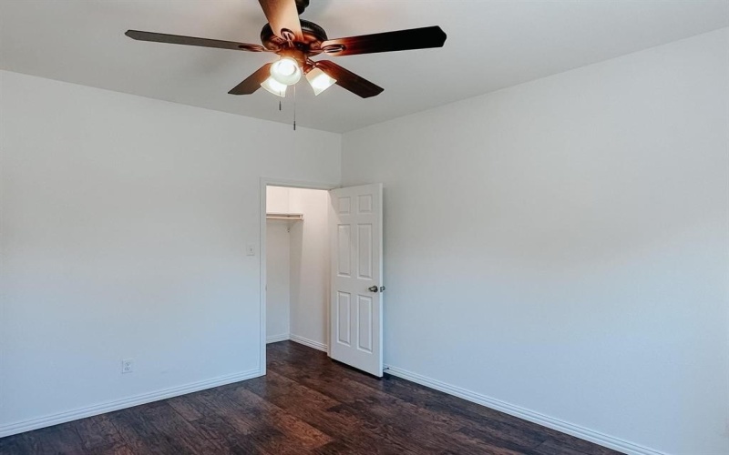 305 SW 6th Street, Kerens, TX 75144, 3 Bedrooms Bedrooms, ,2 BathroomsBathrooms,Residential,For Sale,305 SW 6th Street,20814202