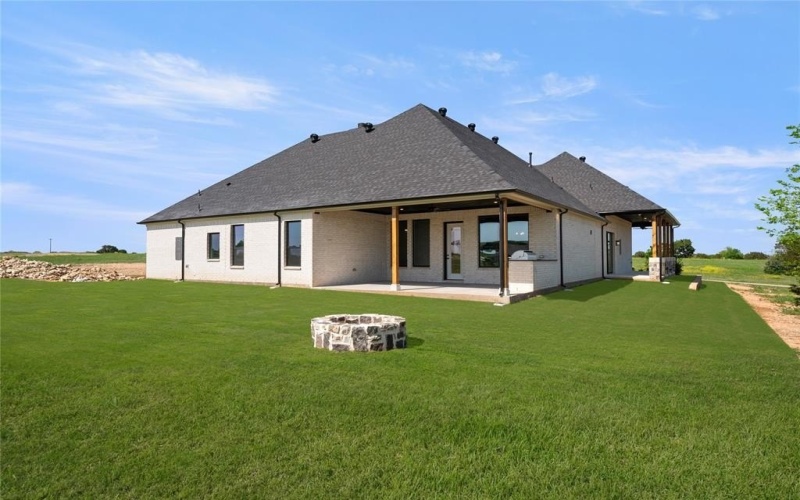 7433 S Aberdeen Drive, Cleburne, TX 76033, 3 Bedrooms Bedrooms, ,3 BathroomsBathrooms,Residential,For Sale,7433 S Aberdeen Drive,20814452