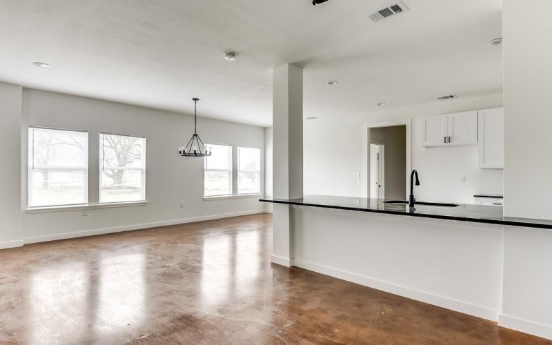 1020 Burnett Boulevard #A and B, Alvarado, TX 76009, 6 Bedrooms Bedrooms, ,5 BathroomsBathrooms,Residential Multi Family,For Sale,1020 Burnett Boulevard,20810823