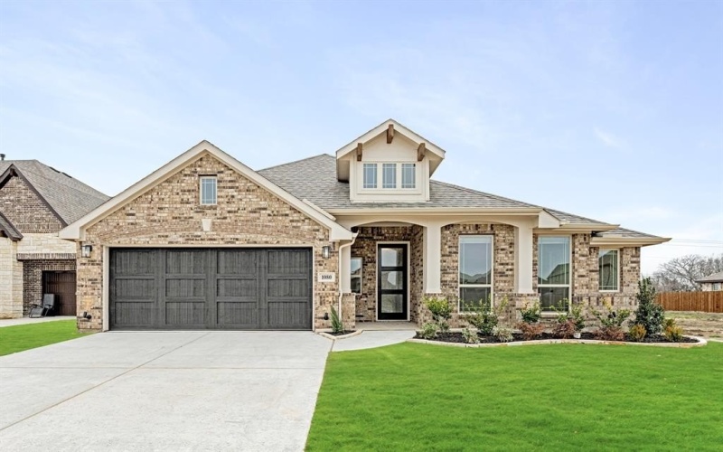 1080 Raptor Road, Alvarado, TX 76009, 3 Bedrooms Bedrooms, ,2 BathroomsBathrooms,Residential,For Sale,1080 Raptor Road,20810827