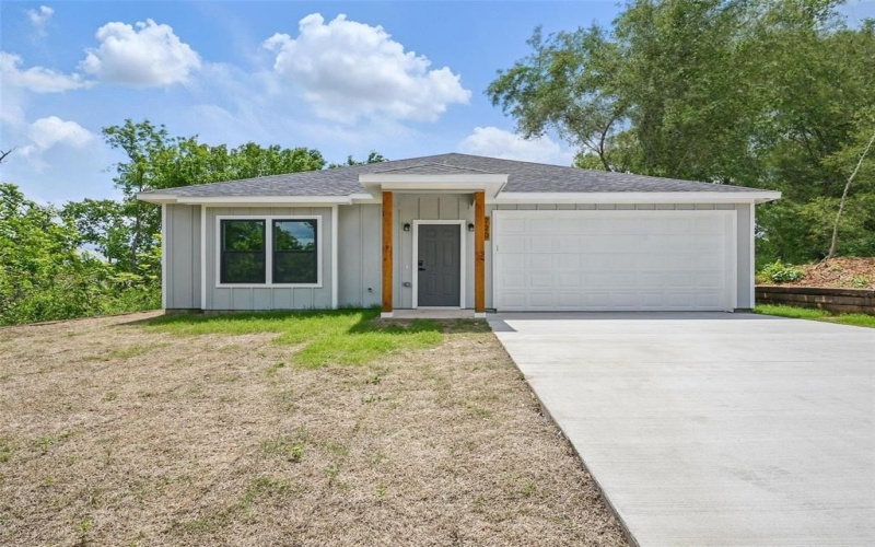 720 W Parnell, Denison, TX 75020, 3 Bedrooms Bedrooms, ,2 BathroomsBathrooms,Residential,For Sale,720 W Parnell,20810904