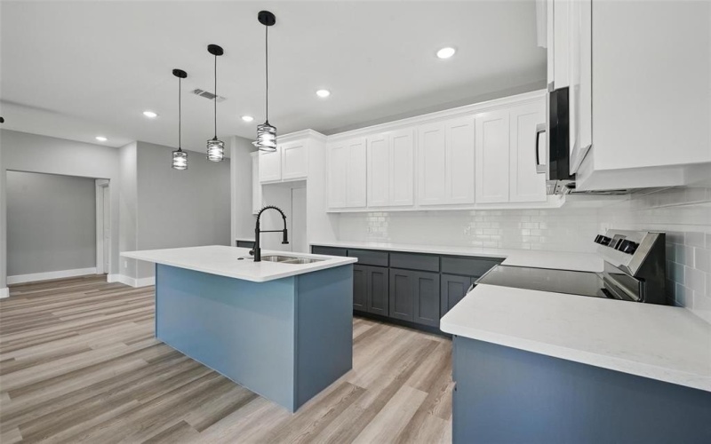 720 W Parnell, Denison, TX 75020, 3 Bedrooms Bedrooms, ,2 BathroomsBathrooms,Residential,For Sale,720 W Parnell,20810904