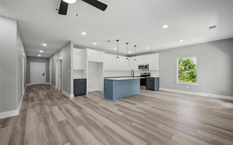 720 W Parnell, Denison, TX 75020, 3 Bedrooms Bedrooms, ,2 BathroomsBathrooms,Residential,For Sale,720 W Parnell,20810904
