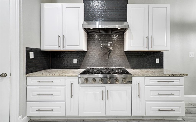 1703 Westchester Drive, Ennis, TX 75119, 4 Habitaciones Habitaciones , ,3 BañosBaños,Residential,En Venta,1703 Westchester Drive,20810952