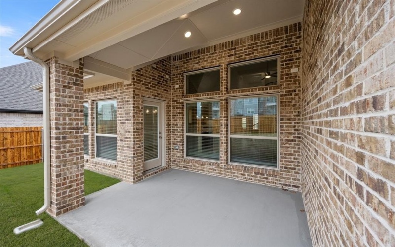 217 Tradd Street, Glenn Heights, TX 75154, 5 Habitaciones Habitaciones , ,5 BañosBaños,Residential,En Venta,217 Tradd Street,20810997
