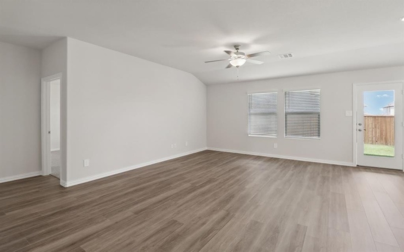 1360 Los Olmos Lane, Crandall, TX 75114, 3 Habitaciones Habitaciones , ,2 BañosBaños,Residential,En Venta,1360 Los Olmos Lane,20811006