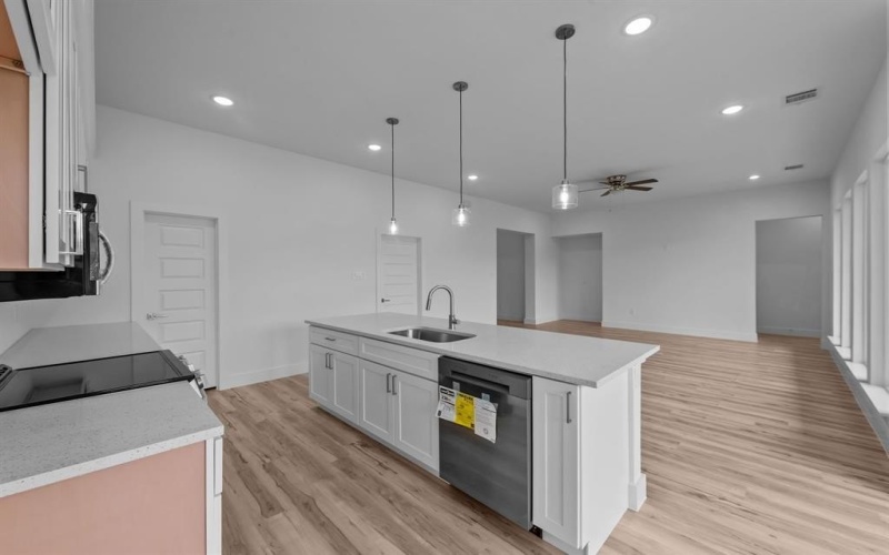 220 Magnolia Drive, Azle, TX 76020, 3 Bedrooms Bedrooms, ,2 BathroomsBathrooms,Residential,For Sale,220 Magnolia Drive,20814824