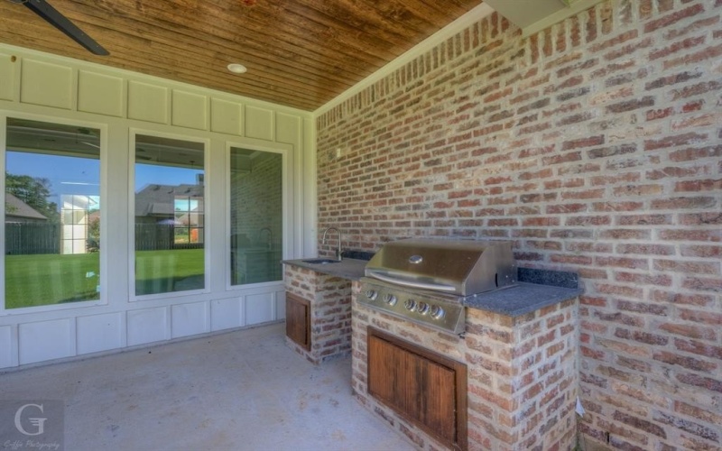 19 Turtle Creek Drive, Benton, LA 71006, 4 Bedrooms Bedrooms, ,3 BathroomsBathrooms,Residential,For Sale,19 Turtle Creek Drive,20814859