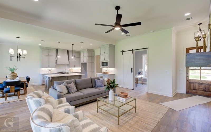 19 Turtle Creek Drive, Benton, LA 71006, 4 Bedrooms Bedrooms, ,3 BathroomsBathrooms,Residential,For Sale,19 Turtle Creek Drive,20814859