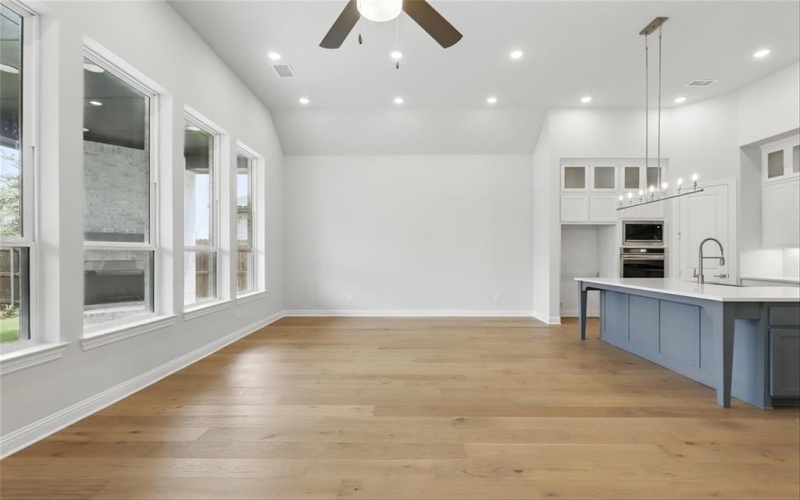 6300 Whitebrush Place, Fort Worth, TX 76123, 3 Bedrooms Bedrooms, ,2 BathroomsBathrooms,Residential,For Sale,6300 Whitebrush Place,20811126