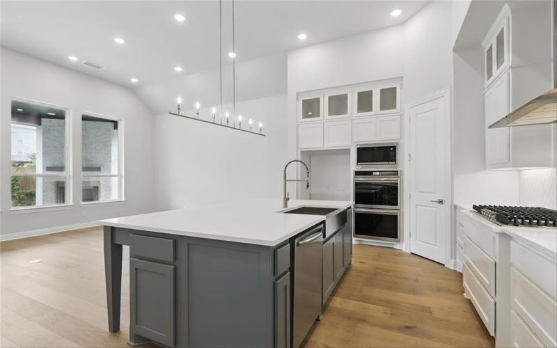 6300 Whitebrush Place, Fort Worth, TX 76123, 3 Bedrooms Bedrooms, ,2 BathroomsBathrooms,Residential,For Sale,6300 Whitebrush Place,20811126