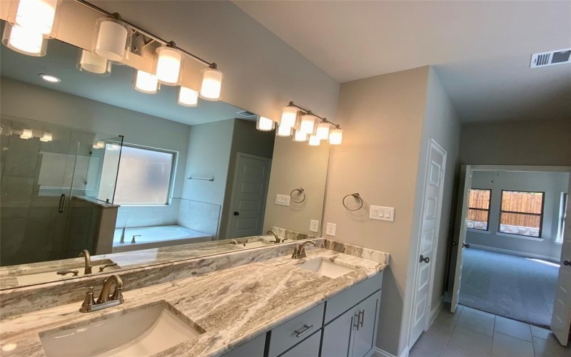 315 Cherbury Grove, Greenville, TX 75401, 4 Bedrooms Bedrooms, ,3 BathroomsBathrooms,Residential,For Sale,315 Cherbury Grove,20814966