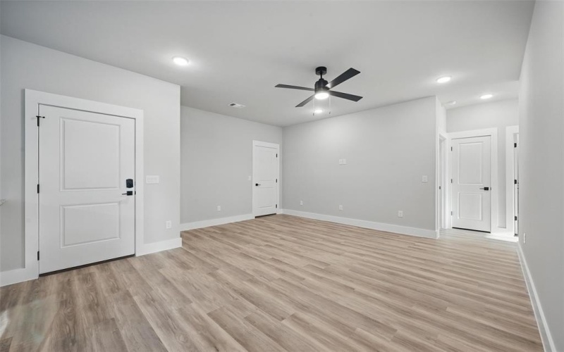 406 Broadway, Whitesboro, TX 76273, 3 Bedrooms Bedrooms, ,2 BathroomsBathrooms,Residential,For Sale,406 Broadway,20811256