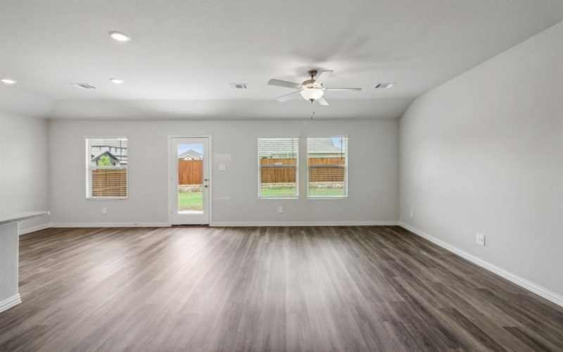 1339 Los Olmos Lane, Crandall, TX 75114, 3 Habitaciones Habitaciones , ,2 BañosBaños,Residential,En Venta,1339 Los Olmos Lane,20811333