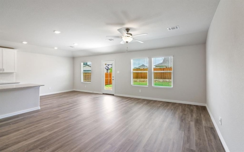 1339 Los Olmos Lane, Crandall, TX 75114, 3 Habitaciones Habitaciones , ,2 BañosBaños,Residential,En Venta,1339 Los Olmos Lane,20811333